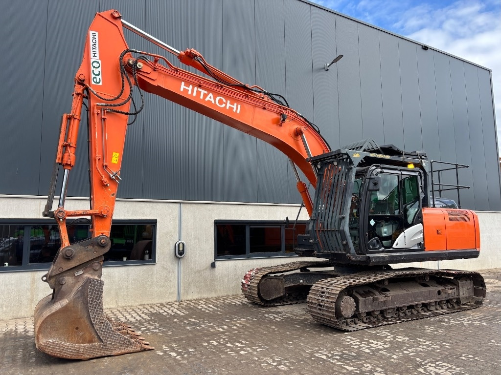 Hitachi ZX 210 LC-6 - Vikšrinis ekskavatorius: foto 1 Hitachi ZX 210 LC-6 - Vikšrinis ekskavatorius: foto 1