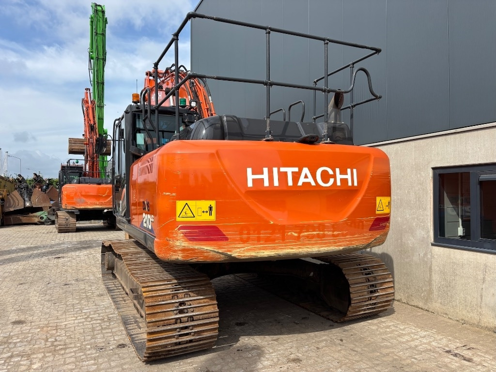Hitachi ZX 210 LC-6 - ZX210 - Vikšrinis ekskavatorius: foto 4 Hitachi ZX 210 LC-6 - ZX210 - Vikšrinis ekskavatorius: foto 4