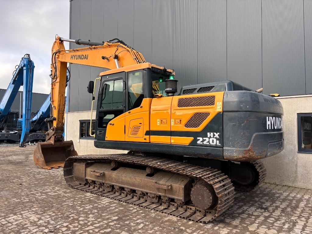 Hyundai HX 220 L - HX 220 - HX220L - Vikšrinis ekskavatorius: foto 3 Hyundai HX 220 L - HX 220 - HX220L - Vikšrinis ekskavatorius: foto 3