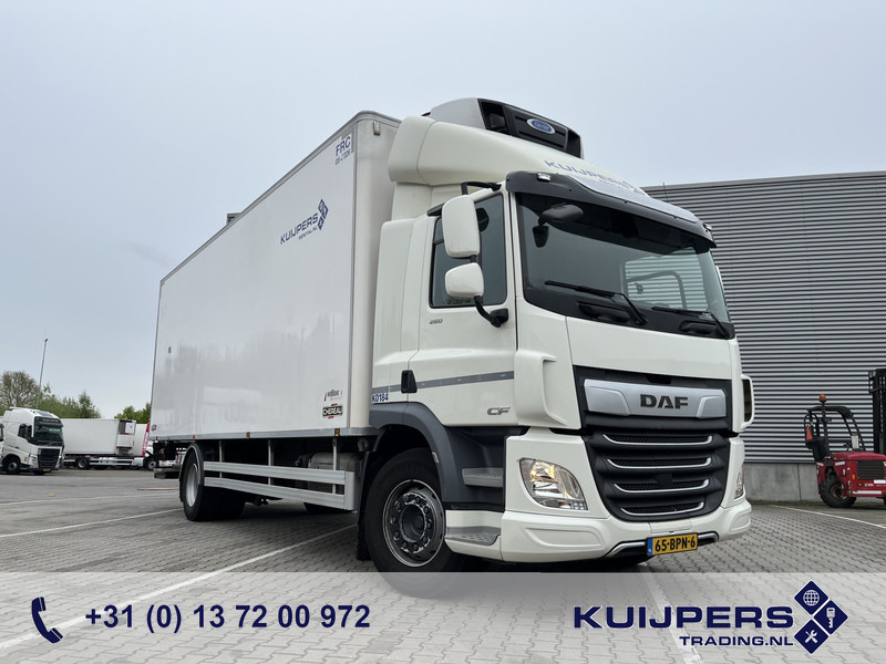 DAF CF 260 FA / Carrier Koeler - 30 gr / Chereau Frigobox / Laadklep 2000 kg - Refrižeratorius sunkvežimis: foto 1 DAF CF 260 FA / Carrier Koeler - 30 gr / Chereau Frigobox / Laadklep 2000 kg - Refrižeratorius sunkvežimis: foto 1