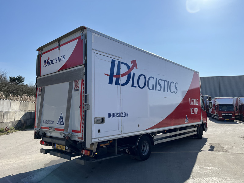 DAF LF 210 FA / 12 Ton / 354 dkm / Box / Laadklep / NL Truck - Furgonas sunkvežimis: foto 2 DAF LF 210 FA / 12 Ton / 354 dkm / Box / Laadklep / NL Truck - Furgonas sunkvežimis: foto 2
