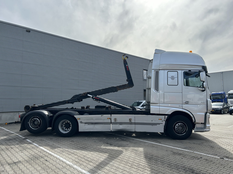 DAF XF 440 FAN SSC / Hiab Hook 21 Ton / 557 dkm / 9 Ton Front Axle - Hook-lift sunkvežimis, Sunkvežimis su kranu: foto 2 DAF XF 440 FAN SSC / Hiab Hook 21 Ton / 557 dkm / 9 Ton Front Axle - Hook-lift sunkvežimis, Sunkvežimis su kranu: foto 2