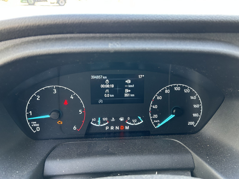Ford Transit 2.0 TDCI Trend RWD / Box / Loadlift / Full Options - Furgonas su krovinių dėže: foto 5 Ford Transit 2.0 TDCI Trend RWD / Box / Loadlift / Full Options - Furgonas su krovinių dėže: foto 5