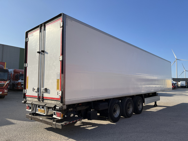 Krone Cool Liner / Carrier Vector 1850 mt / Frigo Box / Loadlift / NL Trail - Refrižeratorius puspriekabė: foto 2 Krone Cool Liner / Carrier Vector 1850 mt / Frigo Box / Loadlift / NL Trail - Refrižeratorius puspriekabė: foto 2