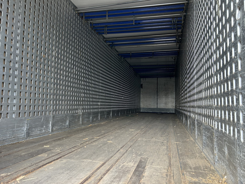 Krone SDP 27 / Box - Confectie / 3 axle BPW Drum / NL Trailer - Furgonas puspriekabė: foto 3 Krone SDP 27 / Box - Confectie / 3 axle BPW Drum / NL Trailer - Furgonas puspriekabė: foto 3