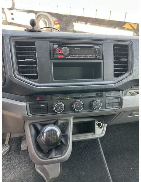 MAN TGE 3.180 2.0 Euro 6 / Box / 412 dkm / Loadlift / Cruise / NL Van - Furgonas su krovinių dėže: foto 5 MAN TGE 3.180 2.0 Euro 6 / Box / 412 dkm / Loadlift / Cruise / NL Van - Furgonas su krovinių dėže: foto 5
