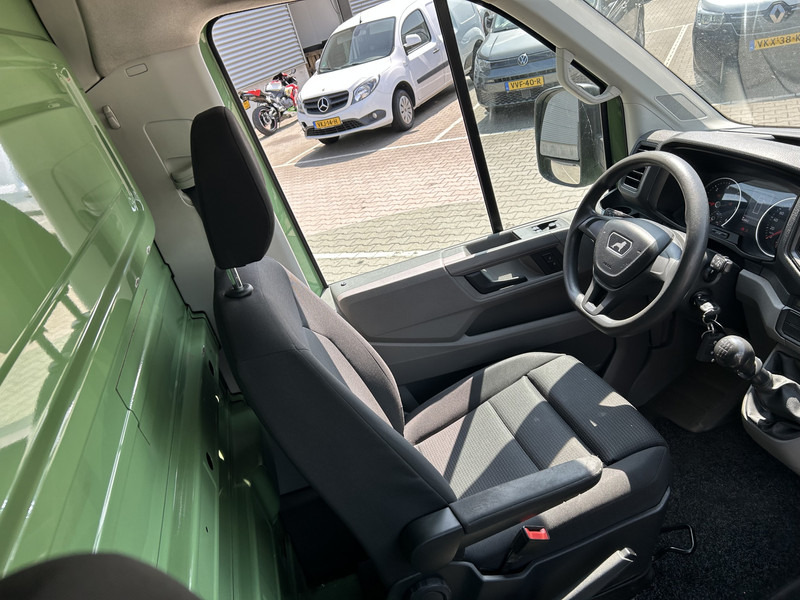 MAN TGE 3.180 2.0 Euro 6 / Box / 420 dkm / Loadlift / Cruise / NL Van - Furgonas su krovinių dėže: foto 3 MAN TGE 3.180 2.0 Euro 6 / Box / 420 dkm / Loadlift / Cruise / NL Van - Furgonas su krovinių dėže: foto 3