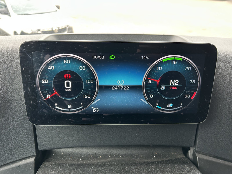 Mercedes-Benz Actros 2124 / Carrier Koeler -30 gr / Cheraeu / Laadklep / APK 11-26 - Refrižeratorius sunkvežimis: foto 4 Mercedes-Benz Actros 2124 / Carrier Koeler -30 gr / Cheraeu / Laadklep / APK 11-26 - Refrižeratorius sunkvežimis: foto 4