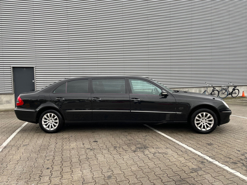 Mercedes-Benz E-Klasse / Limousine / 240 Avantgarde / 4-Matic / 8-pers / APK/TUV 09-2026 / - Sedanas: foto 2 Mercedes-Benz E-Klasse / Limousine / 240 Avantgarde / 4-Matic / 8-pers / APK/TUV 09-2026 / - Sedanas: foto 2