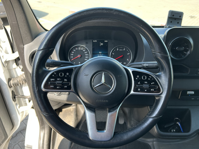 Mercedes-Benz Sprinter 314 2.2 CDI / L4 H2 / Loadlift 650 kg / Navi / APK TUV 01-26 - Krovininis mikroautobusas: foto 3 Mercedes-Benz Sprinter 314 2.2 CDI / L4 H2 / Loadlift 650 kg / Navi / APK TUV 01-26 - Krovininis mikroautobusas: foto 3