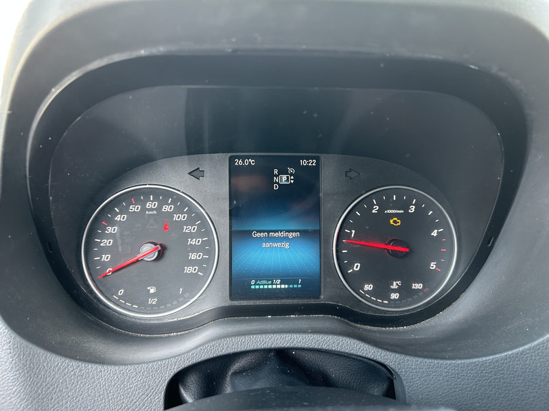 Mercedes-Benz Sprinter 314 2.2 CDI / L4 H2 / Loadlift 650 kg / Navi / APK TUV 01-26 - Krovininis mikroautobusas: foto 5 Mercedes-Benz Sprinter 314 2.2 CDI / L4 H2 / Loadlift 650 kg / Navi / APK TUV 01-26 - Krovininis mikroautobusas: foto 5