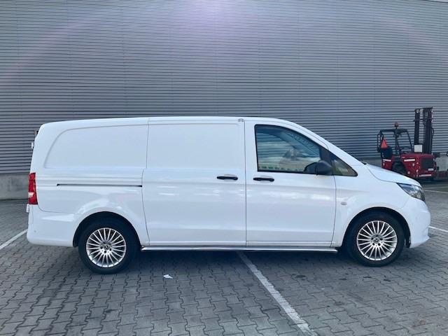 Mercedes-Benz Vito 109 CDI Lang / Airco / Cruise / Trekhaak / APK 01-26 - Mažas furgonas: foto 2 Mercedes-Benz Vito 109 CDI Lang / Airco / Cruise / Trekhaak / APK 01-26 - Mažas furgonas: foto 2