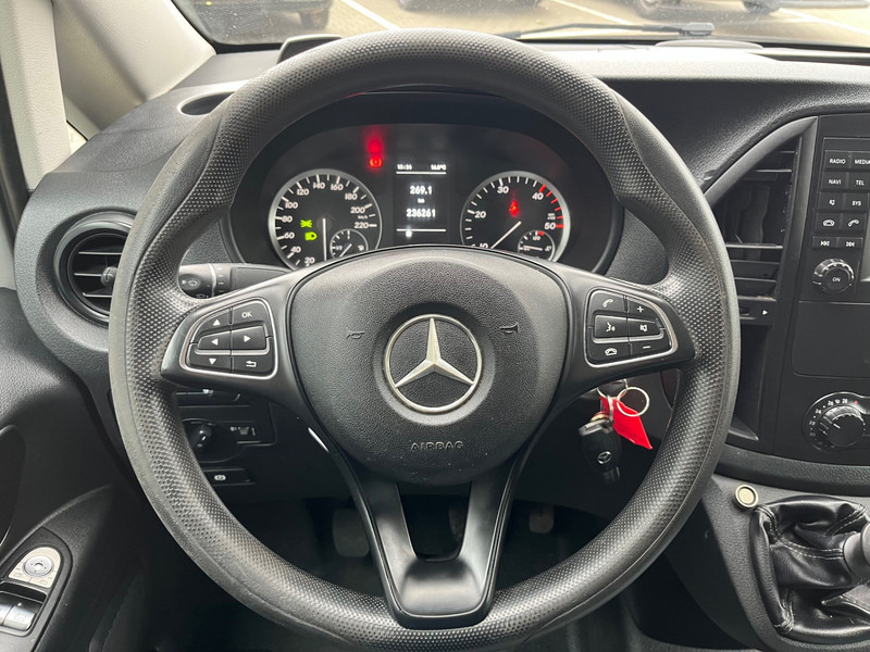 Mercedes-Benz Vito 111 CDI Lang / Business Professional Plus / / Imperial / Towbar - Mažas furgonas: foto 5 Mercedes-Benz Vito 111 CDI Lang / Business Professional Plus / / Imperial / Towbar - Mažas furgonas: foto 5