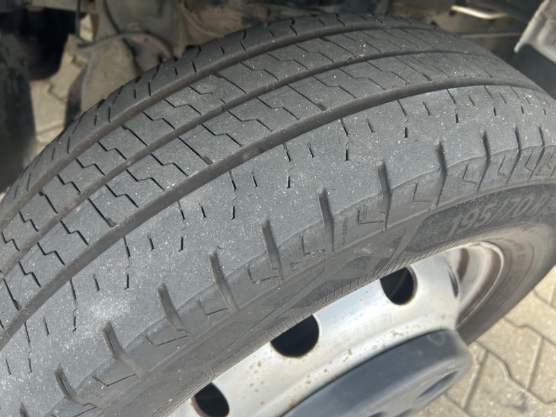 Furgonas šaldytuvas Nissan Cabstar NT400 / Duo Temp Frigo -30 gr / 146 dkm / Blad - Blad / APK TUV 03-26: foto 16