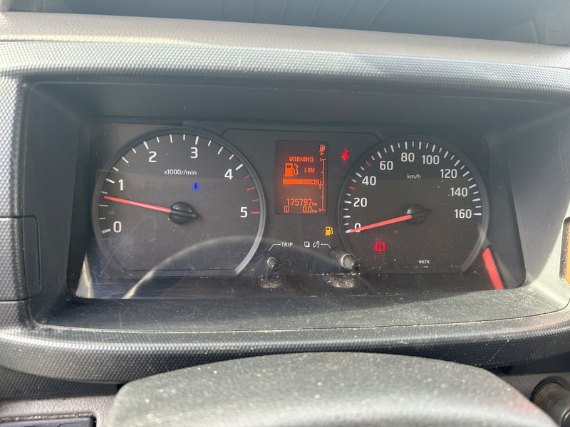 Nissan Cabstar NT400 / Duo Temp Frigo -30 gr / 175 dkm/ Blad - Blad / BE Van - Furgonas šaldytuvas: foto 4 Nissan Cabstar NT400 / Duo Temp Frigo -30 gr / 175 dkm/ Blad - Blad / BE Van - Furgonas šaldytuvas: foto 4