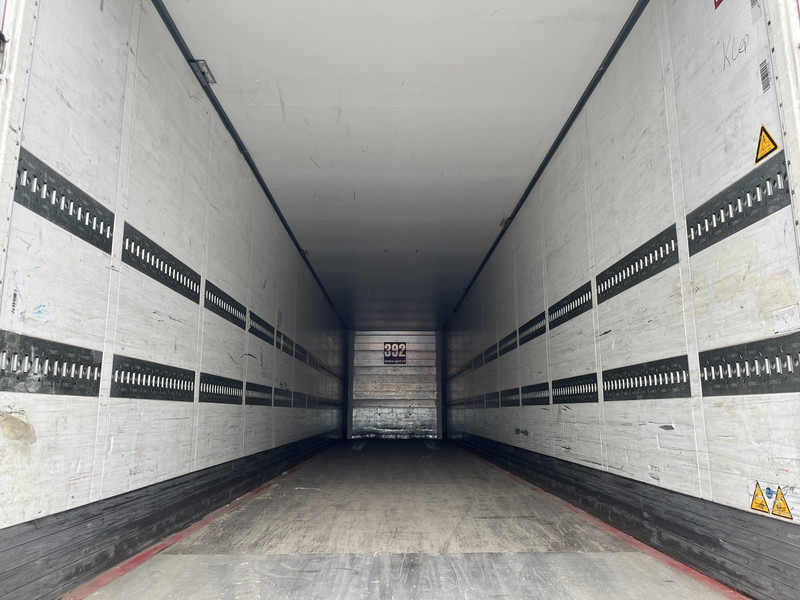 Schmitz Cargobull SCB S2 / Box Trailer / 2 axle / Loadlift / APK TUV 04-26 - Furgonas puspriekabė: foto 3 Schmitz Cargobull SCB S2 / Box Trailer / 2 axle / Loadlift / APK TUV 04-26 - Furgonas puspriekabė: foto 3