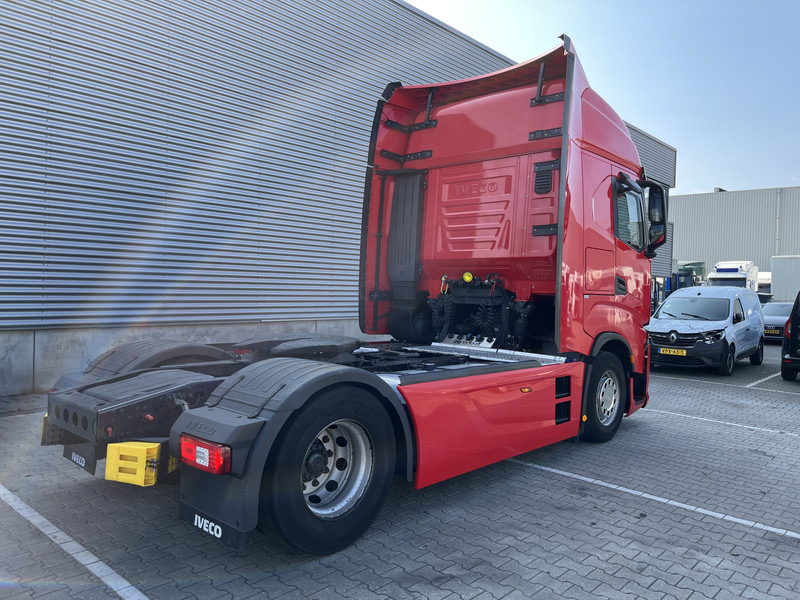 Iveco S-Way AT 420 / Full LED / 569 dkm / 2 Tanks / 2 Fridge / APK TUV 03-26 - Vilkikas: foto 2 Iveco S-Way AT 420 / Full LED / 569 dkm / 2 Tanks / 2 Fridge / APK TUV 03-26 - Vilkikas: foto 2