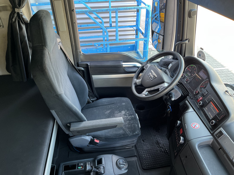 MAN TGX 18.440 XXL / 684 dkm / 2 Tanks / Stand klima / APK TUV 09-25 - Vilkikas: foto 3 MAN TGX 18.440 XXL / 684 dkm / 2 Tanks / Stand klima / APK TUV 09-25 - Vilkikas: foto 3