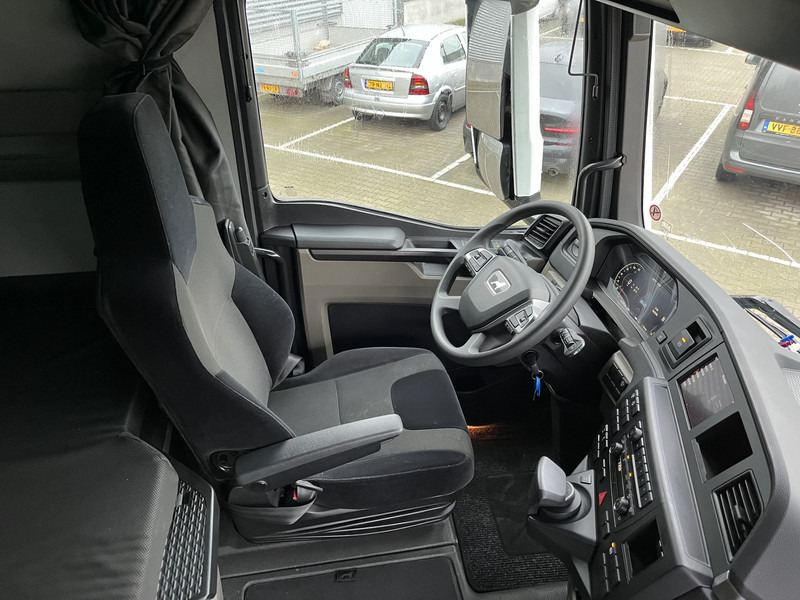MAN TGX 18.510 GX / 2 Tanks / Full LED / APK TUV 02-26 - Vilkikas: foto 3 MAN TGX 18.510 GX / 2 Tanks / Full LED / APK TUV 02-26 - Vilkikas: foto 3