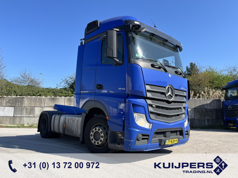 Mercedes-Benz Actros 1842 Streamspace / 945 dkm / 2 Tanks / NL Truck - Vilkikas: foto 1 Mercedes-Benz Actros 1842 Streamspace / 945 dkm / 2 Tanks / NL Truck - Vilkikas: foto 1
