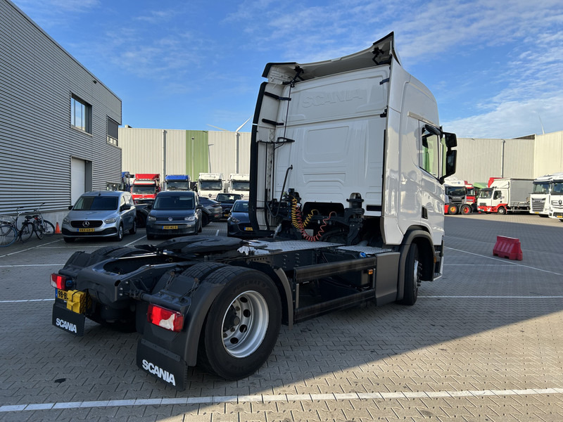 Scania R450 Highline / Retarder / 860 dkm / APK TUV 03-26 - Vilkikas: foto 2 Scania R450 Highline / Retarder / 860 dkm / APK TUV 03-26 - Vilkikas: foto 2