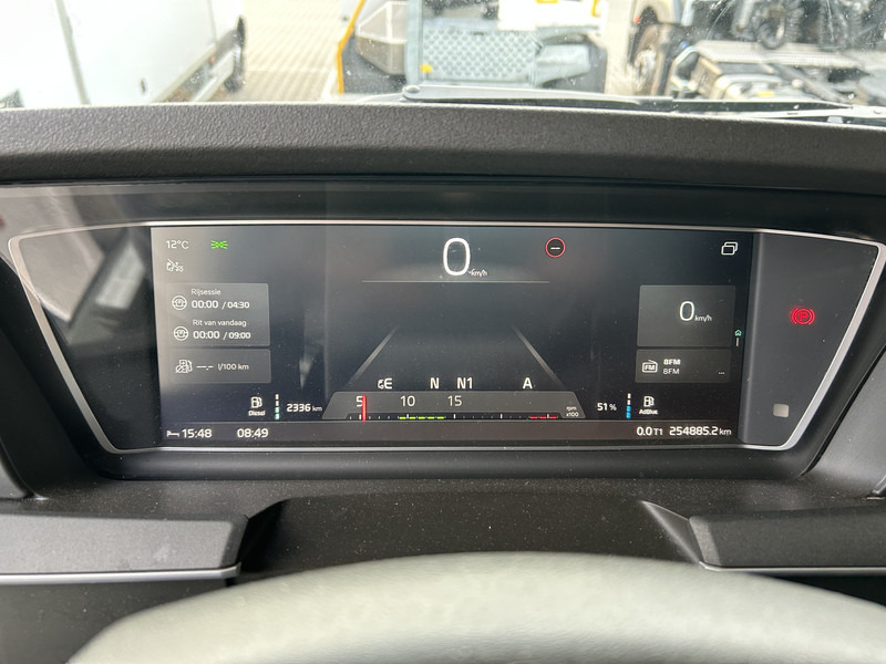 Volvo FH 500 Globetrotter XL / VEB+ / 2 Tanks / New Tacho V2 / APK TUV 07-26 - Vilkikas: foto 4 Volvo FH 500 Globetrotter XL / VEB+ / 2 Tanks / New Tacho V2 / APK TUV 07-26 - Vilkikas: foto 4