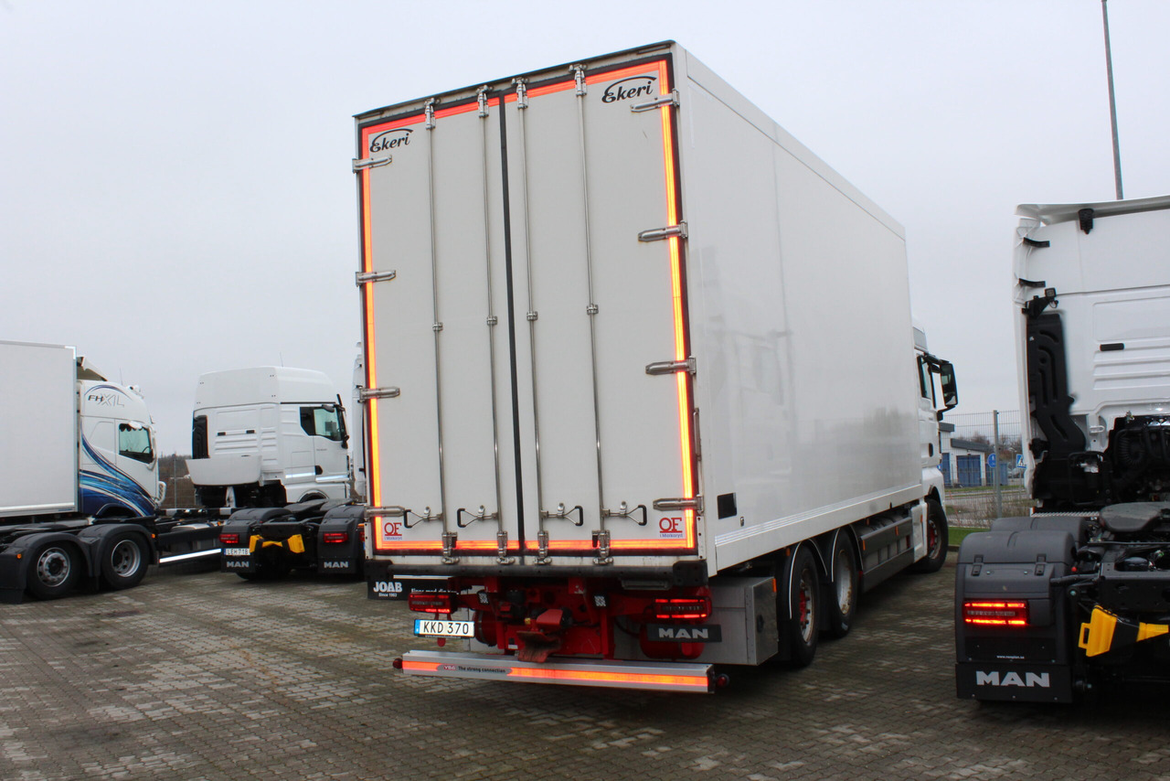 MAN TGX 26.480 6×2-4 Skåp/Fjärr - Furgonas sunkvežimis: foto 3 MAN TGX 26.480 6×2-4 Skåp/Fjärr - Furgonas sunkvežimis: foto 3