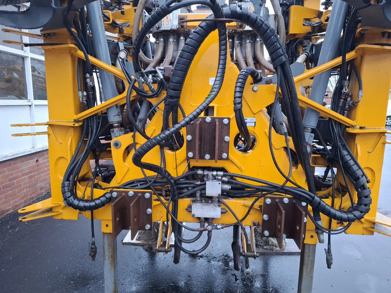 Bouwlandbemester HT8250 - Mėšlo kratytuvas: foto 3 Bouwlandbemester HT8250 - Mėšlo kratytuvas: foto 3