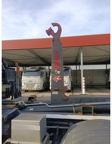 Scania P370 P370 met Laadkraan Hiab XS288 en haakarm 21T - Sunkvežimis: foto 4 Scania P370 P370 met Laadkraan Hiab XS288 en haakarm 21T - Sunkvežimis: foto 4