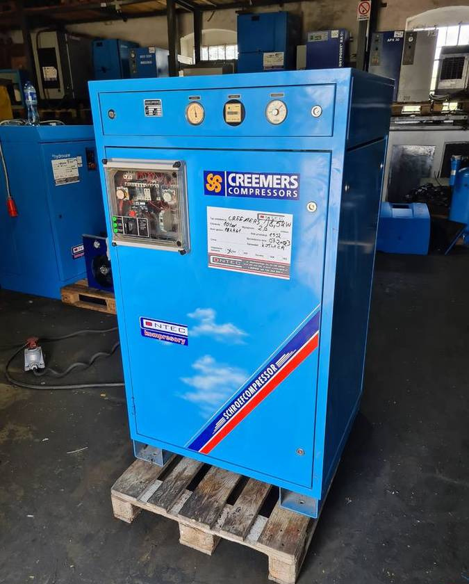 Kompresor śrubowy CREEMERS 18,5 kw - Oro kompresorius: foto 2 Kompresor śrubowy CREEMERS 18,5 kw - Oro kompresorius: foto 2