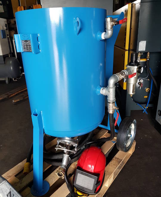 Nauja Statybinė įranga PIASKARKA OCZYSZCZARKA CLEMCO 200L KOMPLET: foto 6