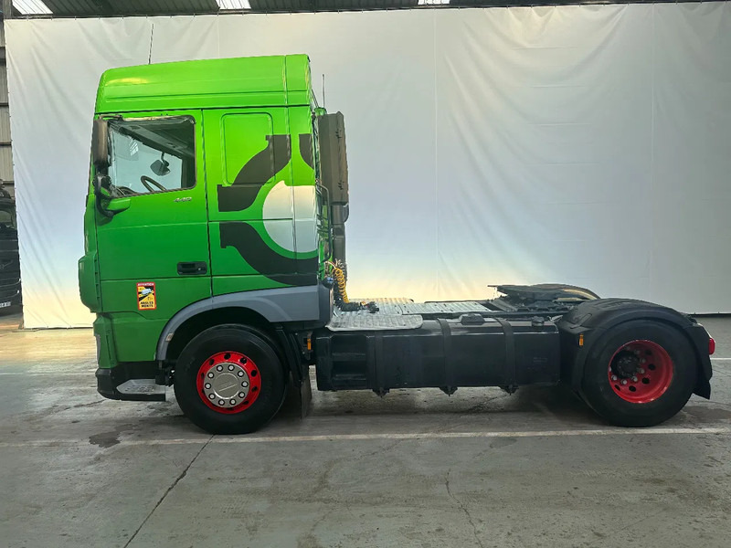 DAF XF 106.440 SPACECAB /ADR /INTARDER - Vilkikas: foto 2 DAF XF 106.440 SPACECAB /ADR /INTARDER - Vilkikas: foto 2