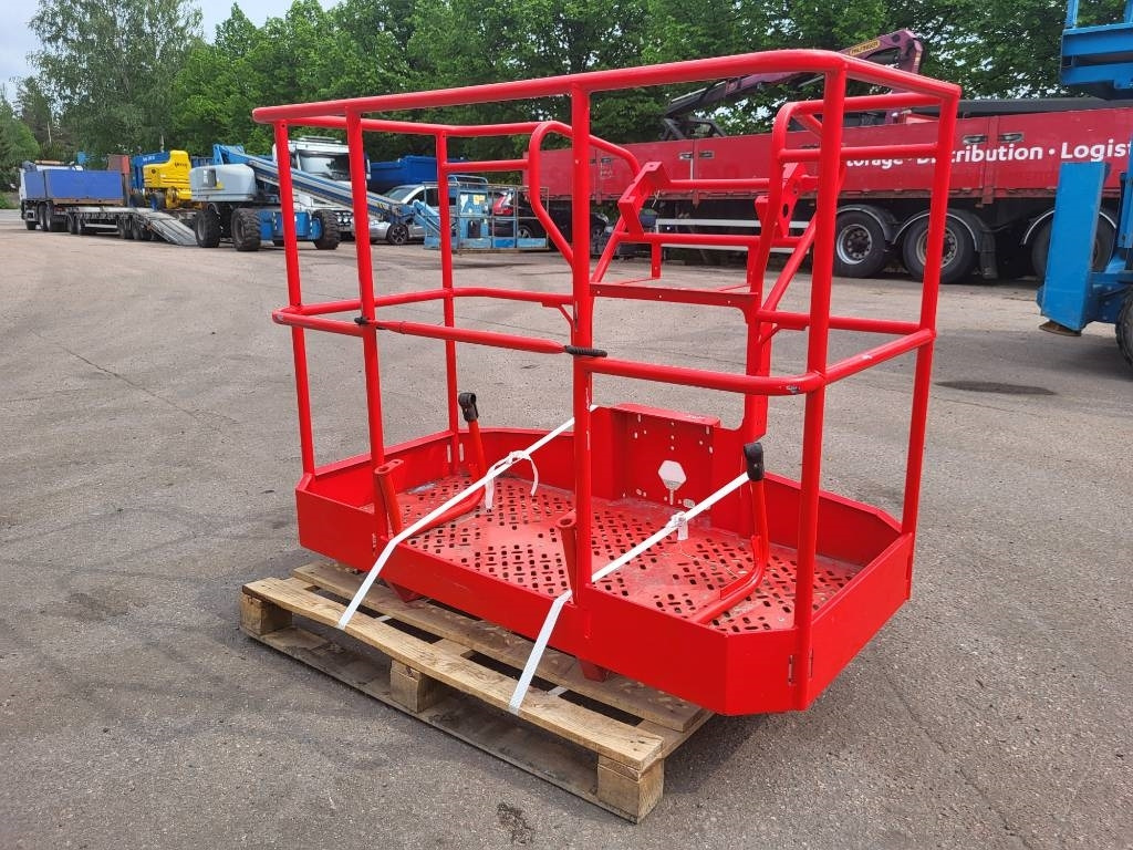 Manitou ATJ 200 kori - Kėlimo platforma: foto 2 Manitou ATJ 200 kori - Kėlimo platforma: foto 2