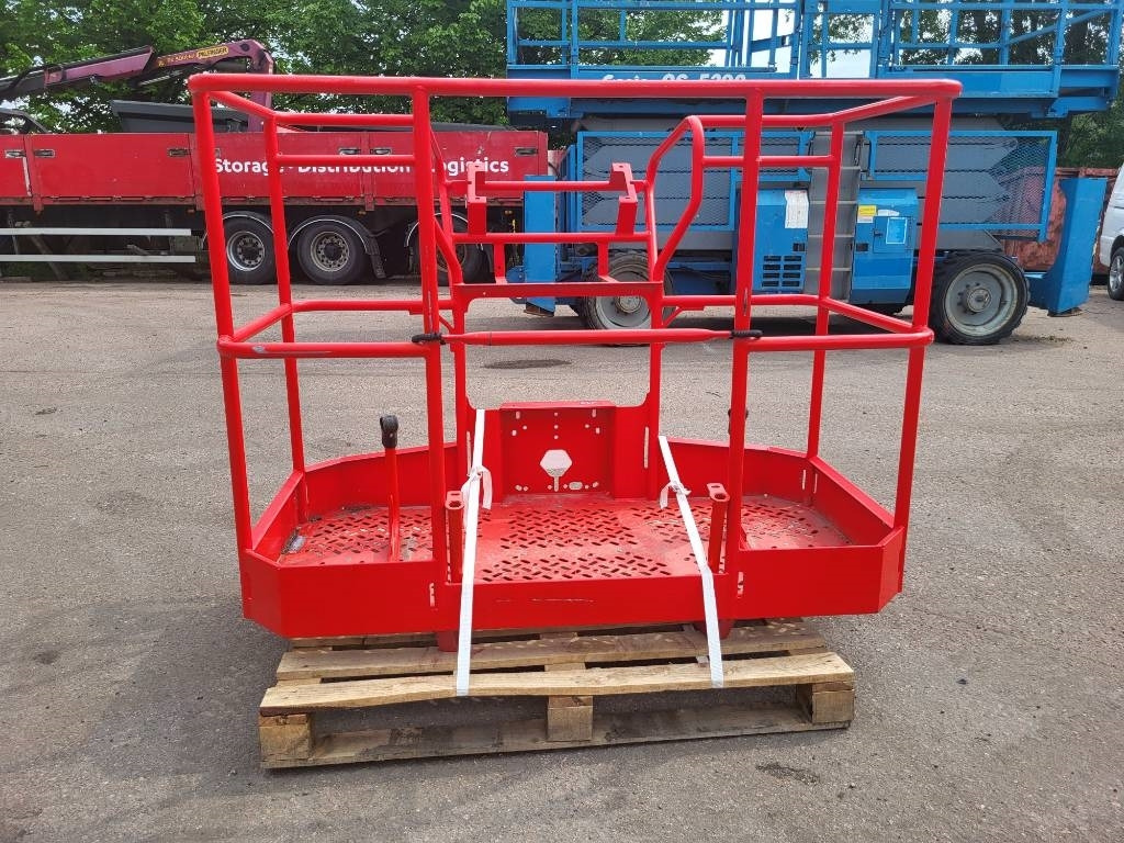 Manitou ATJ 200 kori - Kėlimo platforma: foto 1 Manitou ATJ 200 kori - Kėlimo platforma: foto 1