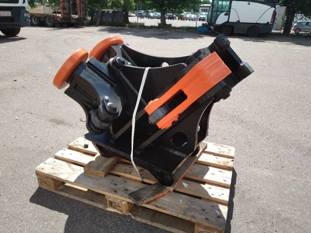Tarfin RKH-V4 Rail handling device S60 - Statybinė įranga: foto 1 Tarfin RKH-V4 Rail handling device S60 - Statybinė įranga: foto 1