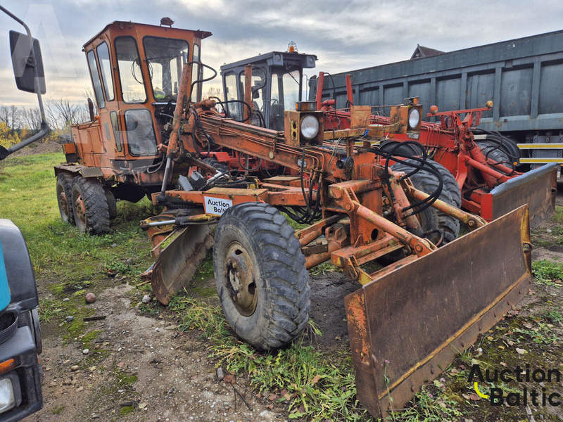 BGP-180 - Greideris: foto 1 BGP-180 - Greideris: foto 1