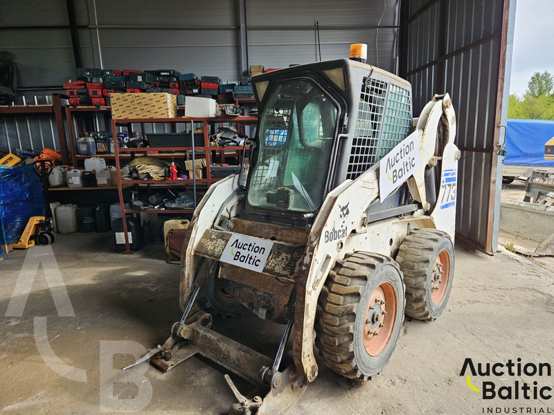 Bobcat 773 - Mini krautuvas: foto 1 Bobcat 773 - Mini krautuvas: foto 1