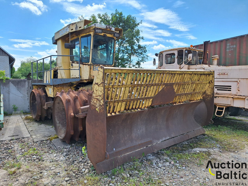 Bomag BC 670 RB - Kompaktorius: foto 1 Bomag BC 670 RB - Kompaktorius: foto 1