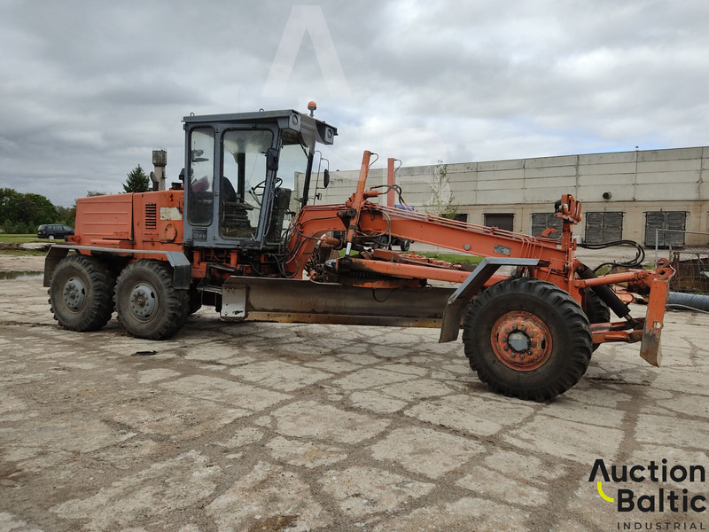 Brianskiy arsenal Brianskij Arsenal GS-14.02 - Greideris: foto 1 Brianskiy arsenal Brianskij Arsenal GS-14.02 - Greideris: foto 1