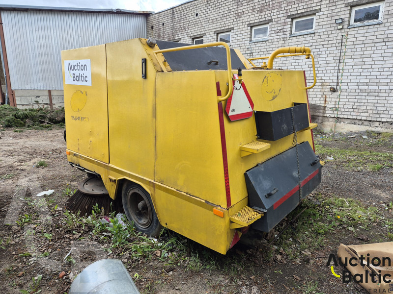 Broddway 1900 - Gatvių šlavimo mašina: foto 4 Broddway 1900 - Gatvių šlavimo mašina: foto 4