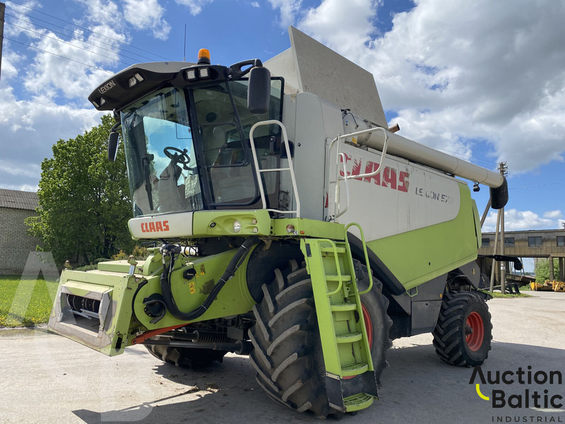 Claas Lexion 570 - Derliaus nuėmimo kombainas: foto 2 Claas Lexion 570 - Derliaus nuėmimo kombainas: foto 2