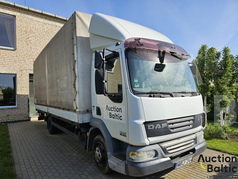 DAF 45.160 - Tentinis sunkvežimis: foto 2 DAF 45.160 - Tentinis sunkvežimis: foto 2