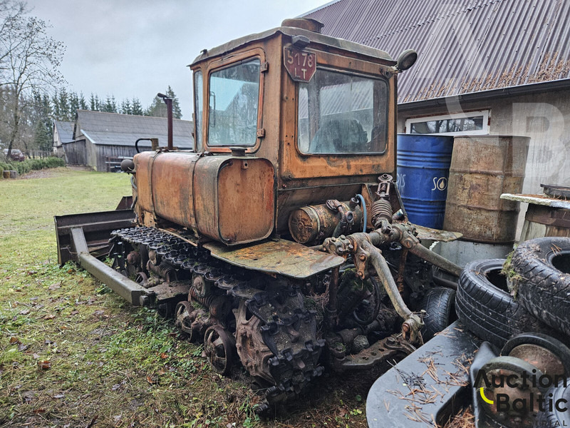 DT 75 - Buldozeris: foto 4 DT 75 - Buldozeris: foto 4