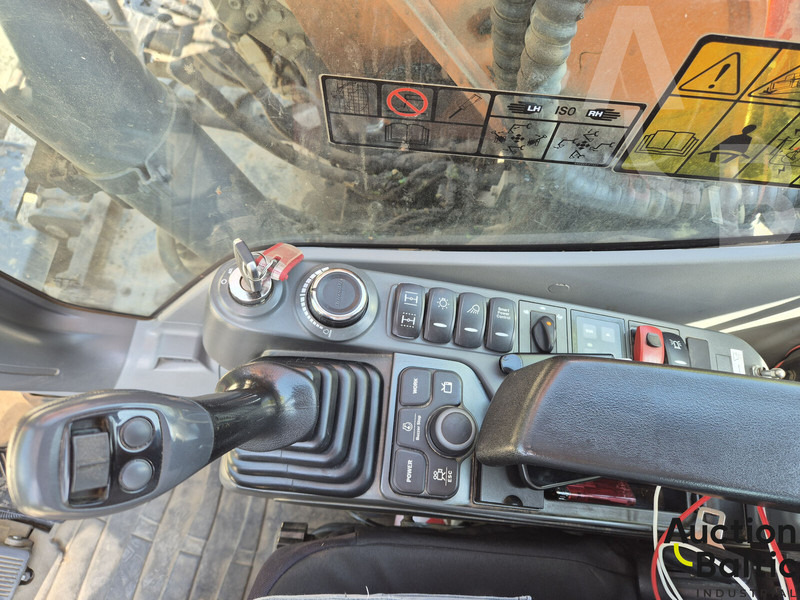 Ratinis ekskavatorius Doosan DX 170 W-5: foto 10