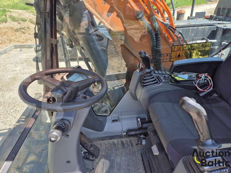 Ratinis ekskavatorius Doosan DX 170 W-5: foto 7