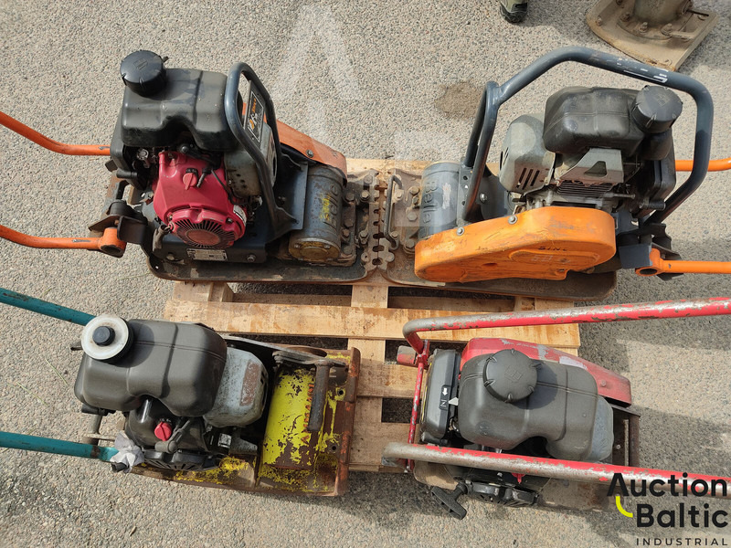 Dynapac LF45, Ammann AVP1033 & 2 Belle - Tankinimo plokštė: foto 4 Dynapac LF45, Ammann AVP1033 & 2 Belle - Tankinimo plokštė: foto 4