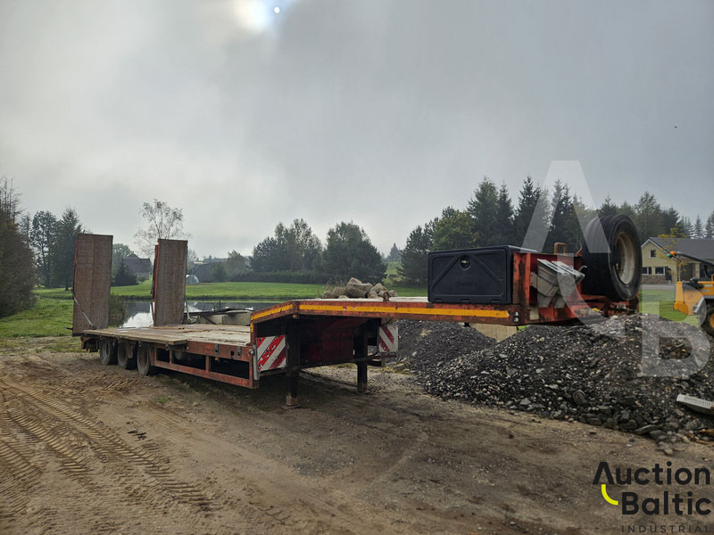 Faymonville STN-30 - Tentinė puspriekabė: foto 1 Faymonville STN-30 - Tentinė puspriekabė: foto 1