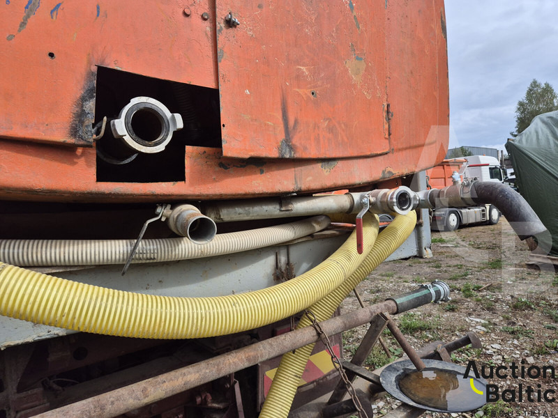 Autocisterna Iveco 260-34: foto 18