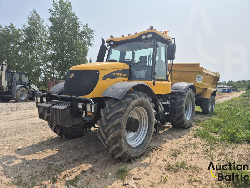 JCB Fastrac 3220 - Traktorius: foto 1 JCB Fastrac 3220 - Traktorius: foto 1