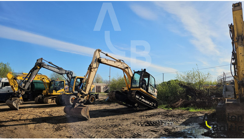 JCB JS 130 - Vikšrinis ekskavatorius: foto 1 JCB JS 130 - Vikšrinis ekskavatorius: foto 1